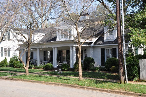 408 Locust Avenue SE
