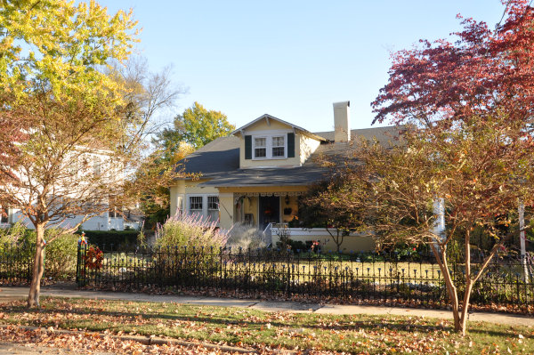 424 Locust Avenue SE