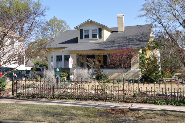 424 Locust Avenue SE