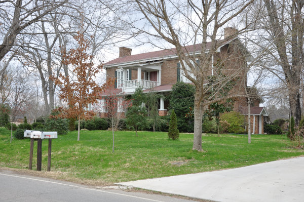 3141 Maysville Road