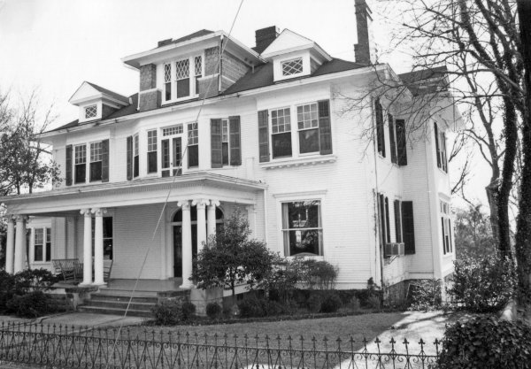 420 McClung Avenue SE