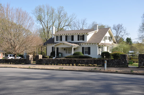 436 McClung Avenue SE