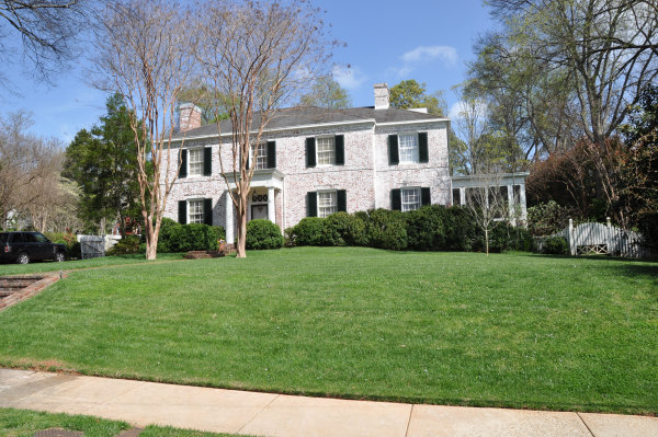 437 McClung Avenue SE
