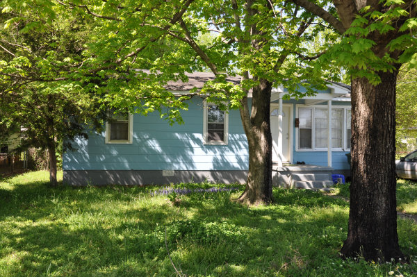 311 McCullough Avenue NE