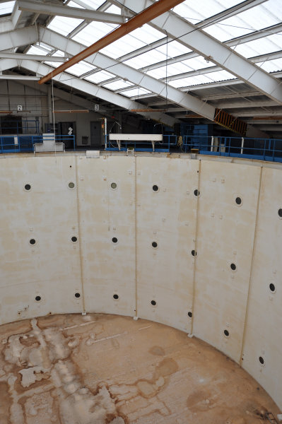 MSFC Neutral Buoyancy Simulator Facility