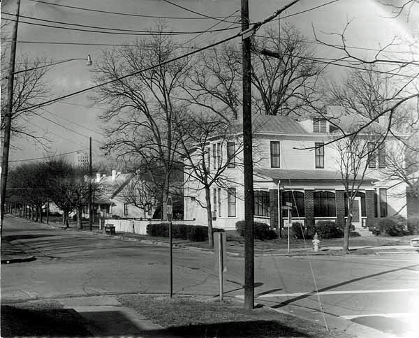 101 Calhoun Street NE