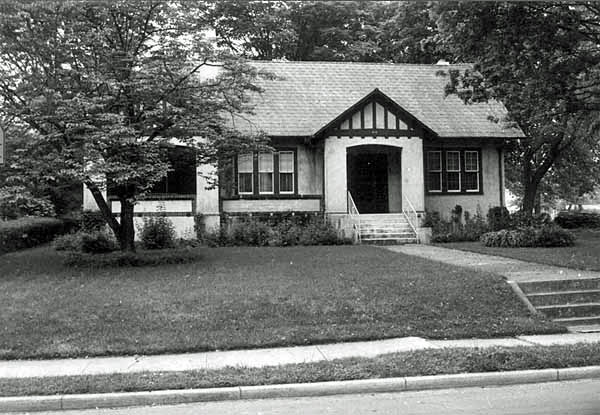 610 Holmes Avenue NE