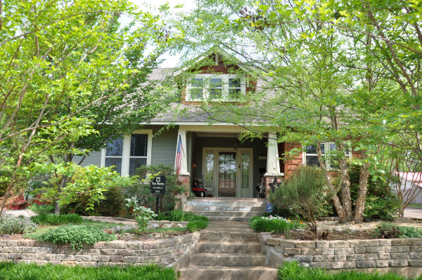 1021 Pratt Avenue NE