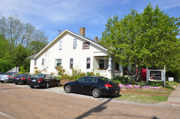 401 Pratt Avenue NE