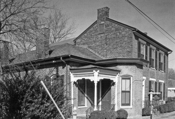 307 Randolph Avenue SE