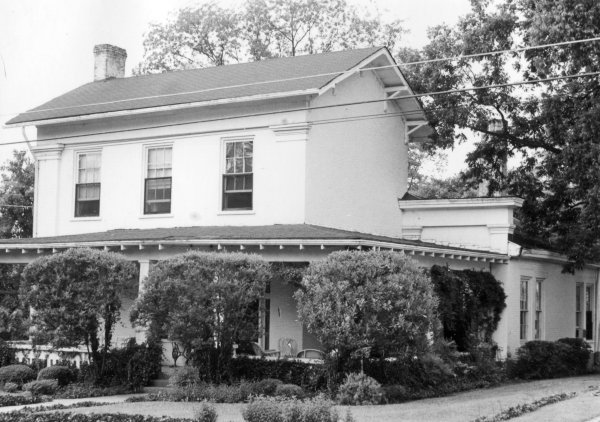 413 Randolph Avenue SE