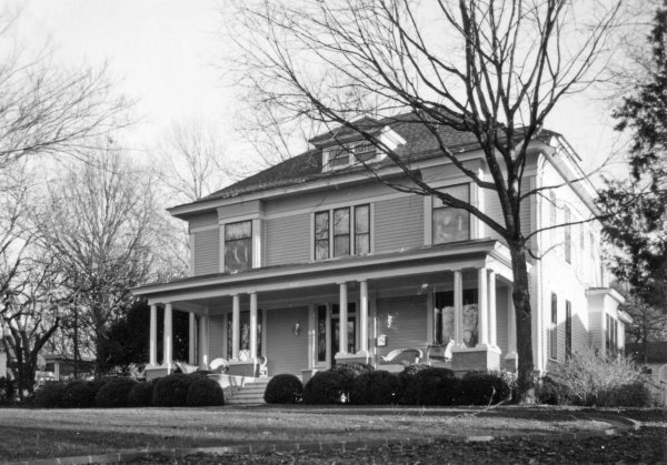 512 Randolph Avenue SE