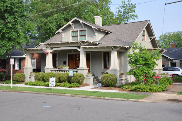 613 Randolph Avenue SE