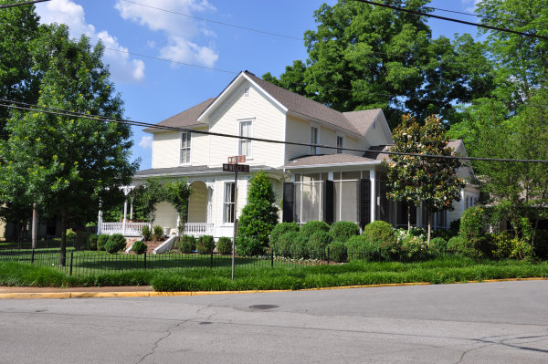 700 Randolph Avenue SE