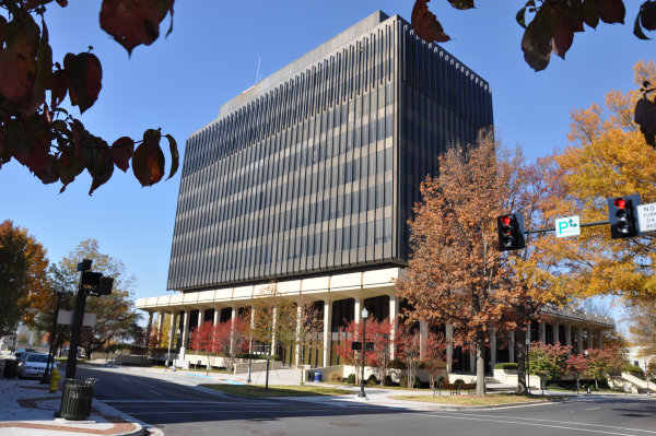 100 Courthouse Square
