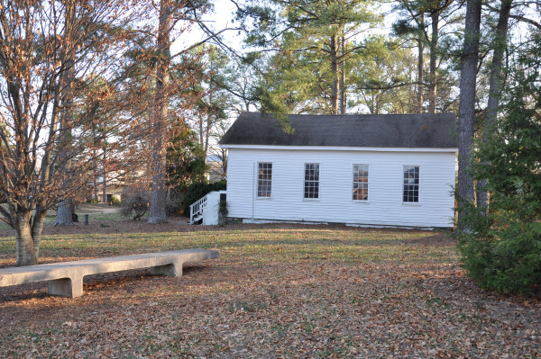 122 University Circle
