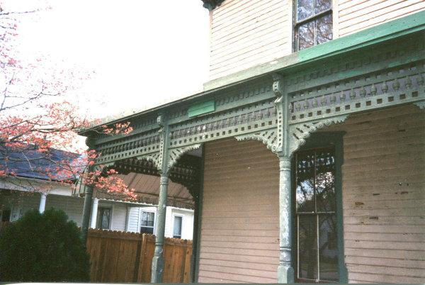 117 Walker Avenue NE
