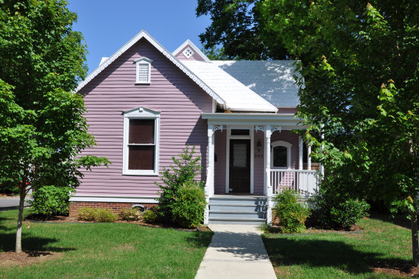 201 Walker Avenue NE