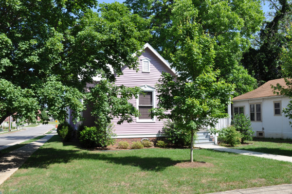 201 Walker Avenue NE