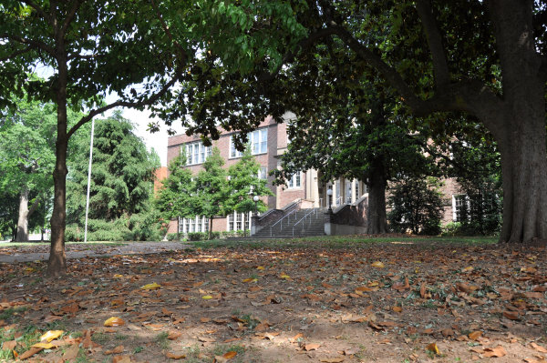 200 White Street SE