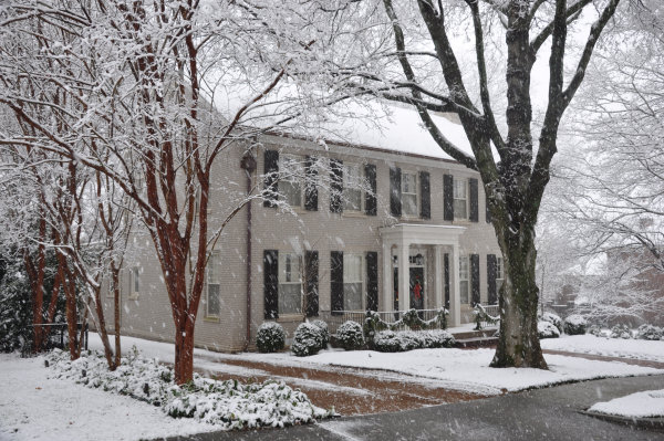 407 White Street SE