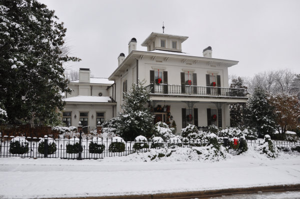 310 Williams Avenue SE