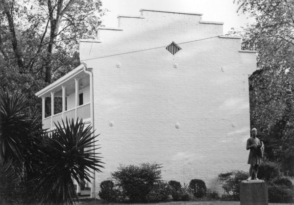 310 Williams Avenue SE